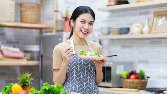 8 thói quen có thể làm giảm tuổi sinh học - Ảnh 1.