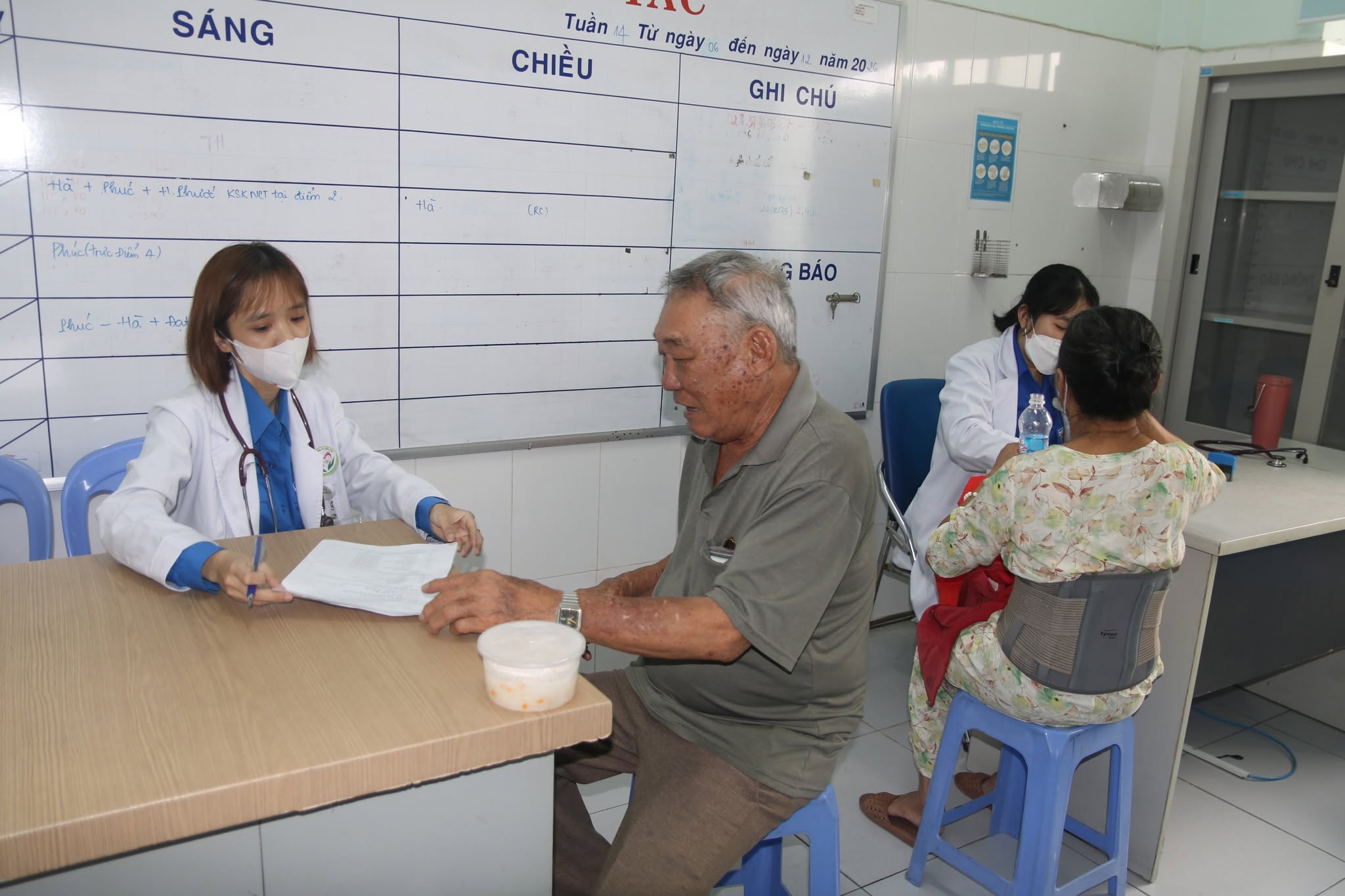 chien-dich-150-ngay-dem-5-1783988146019987010409 Chiến dịch 150 ngày đêm khám sức khỏe toàn dân tại TPHCM - Ảnh 2.