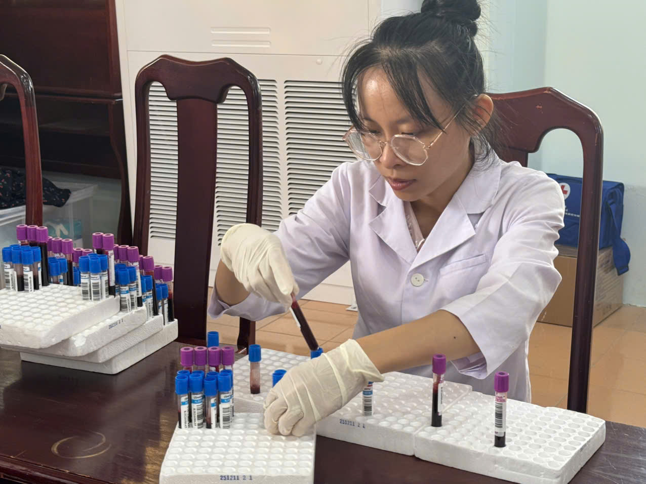 Khám Sức Khỏe Miễn Phí Cho Người Dân Tại Khánh Hòa: Cơ Hội Vàng Để Phát Hiện Bệnh Lý Huyết Học