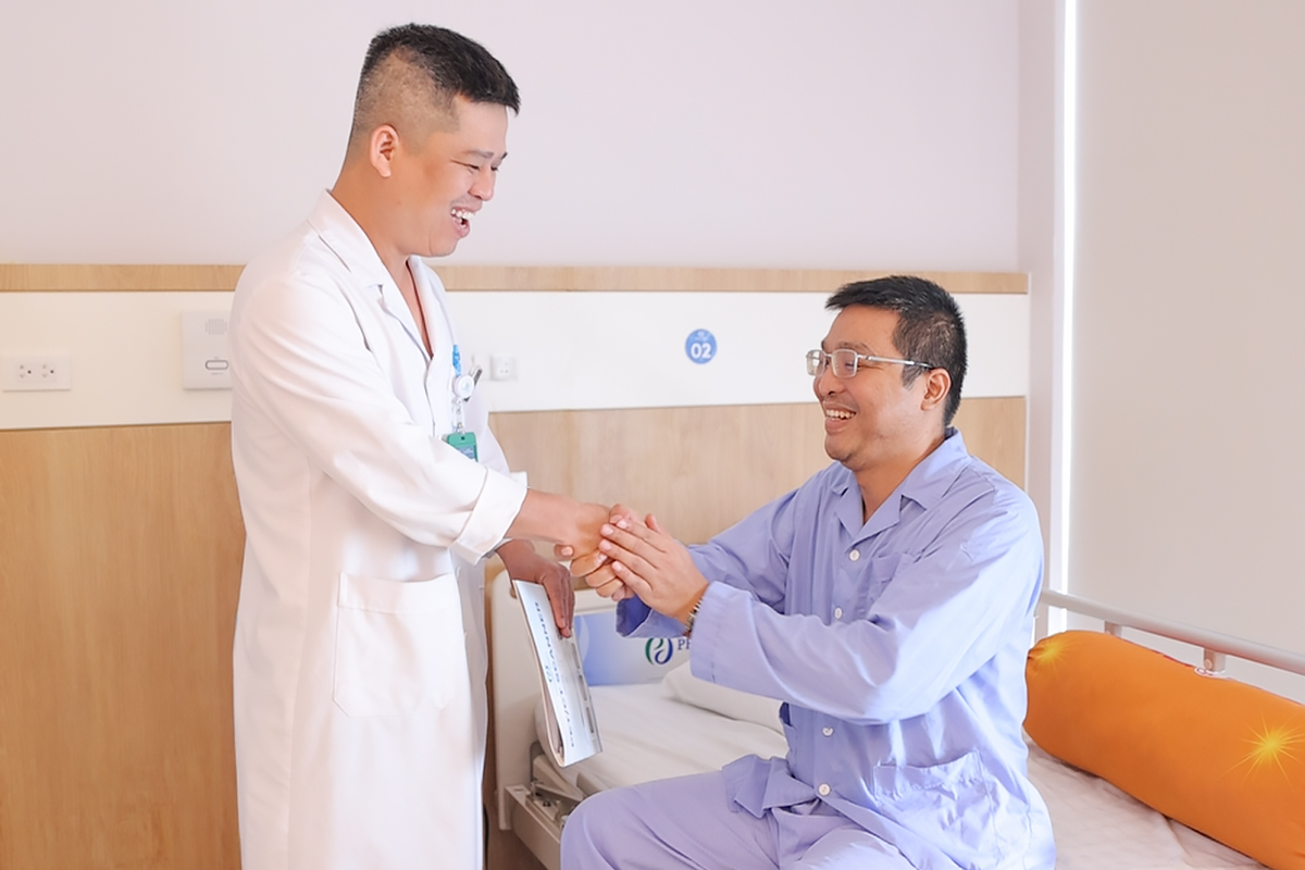 1-1786761672573630007651 'Phép màu' cho bệnh nhân ung thư phổi di căn- Ảnh 1.