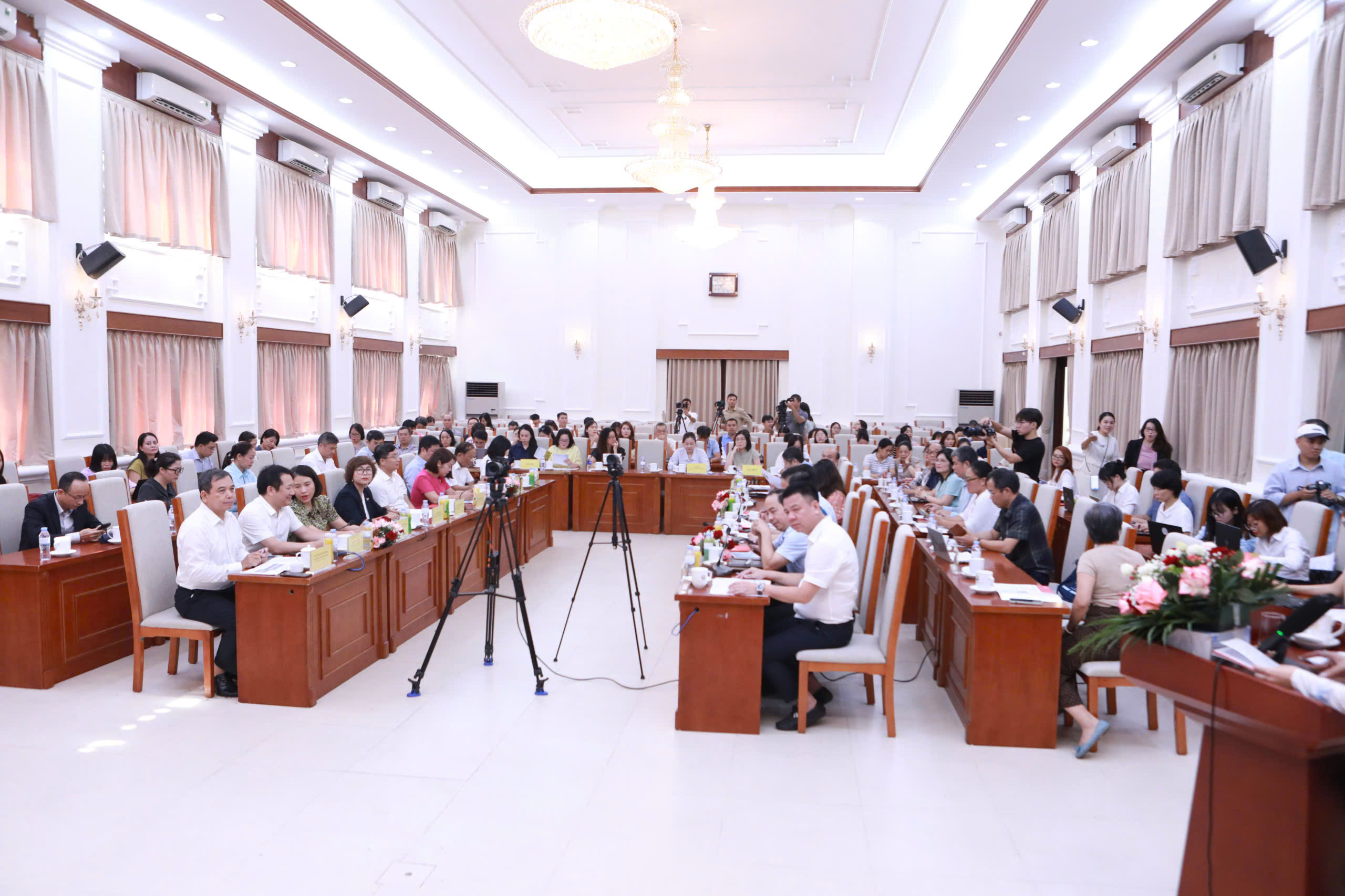 Dinh dưỡng học đường cần được luật hóa, chuẩn hóa và bảo đảm nguồn lực- Ảnh 1.