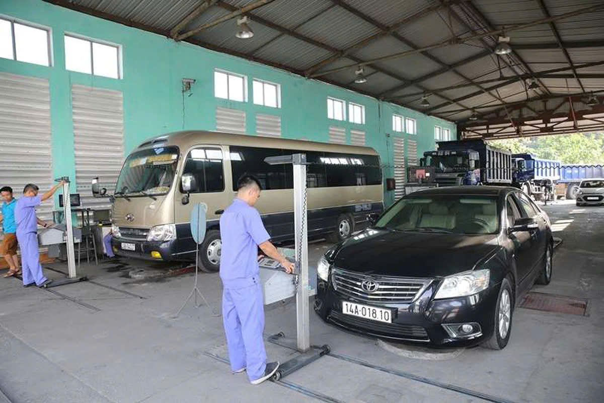 Giảm Phí Trước Bạ Ô Tô Và Xe Máy: Cơ Hội Cho Người Sử Dụng VNeID