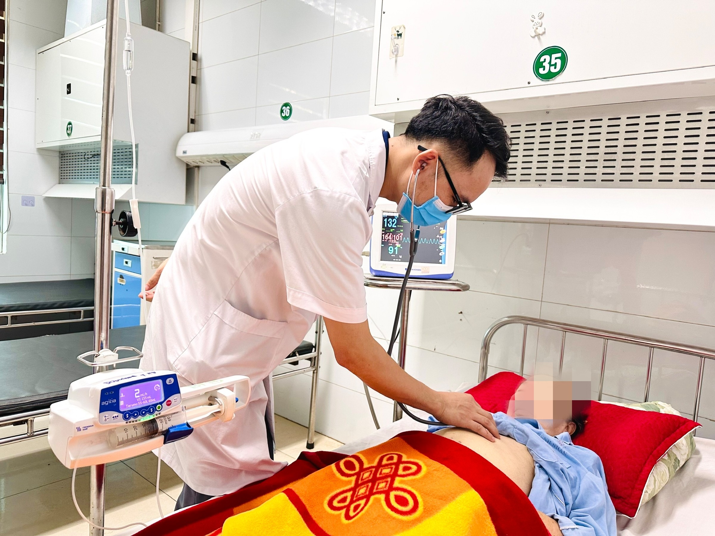 Thanh Hóa Tăng Cường Biện Pháp Ứng Phó Với Sự Tăng Trưởng Ca COVID-19