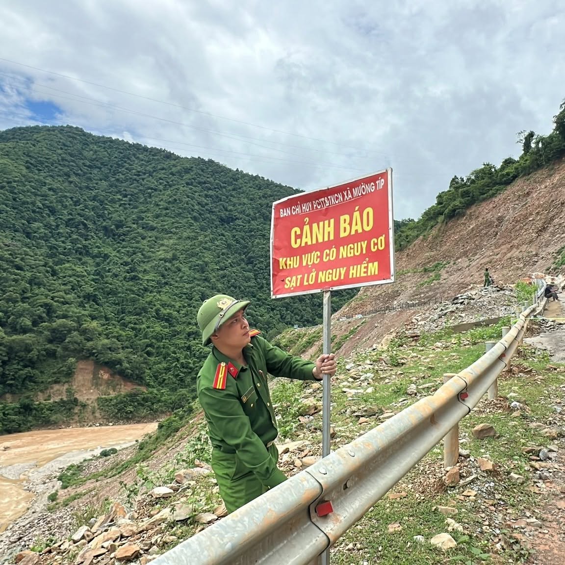Khôi phục giao thông tại tỉnh lộ 543D
