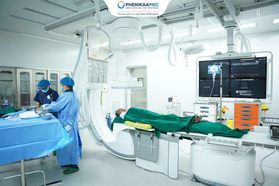 anh-2-17858416429241321134126 Khó thở kéo dài ở người cao tuổi: Dấu hiệu cảnh báo hẹp động mạch vành nguy hiểm - Ảnh 2.