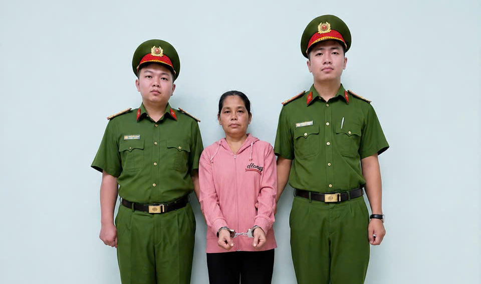 base64-17861540123441494744899 UBND TPHCM yêu cầu đình chỉ hoạt động Trường Mầm non Lá Xanh, xử nghiêm người bạo hành trẻ- Ảnh 2.