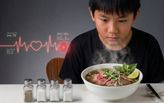 Kiểm Soát Huyết Áp: 4 Nhóm Thực Phẩm Cần Tránh