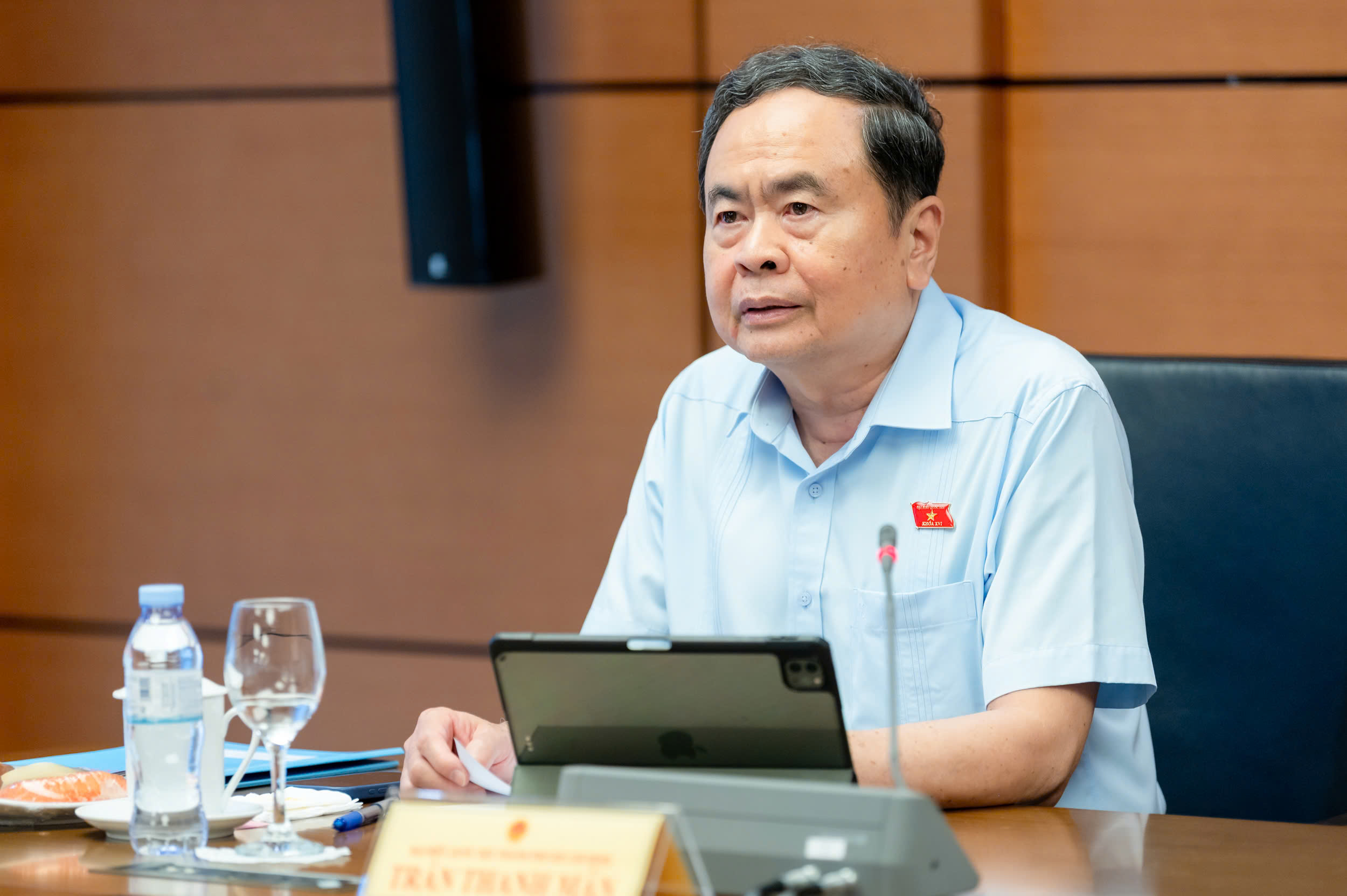 Chủ tịch Quốc hội đề nghị cắt giảm thêm điều kiện đầu tư