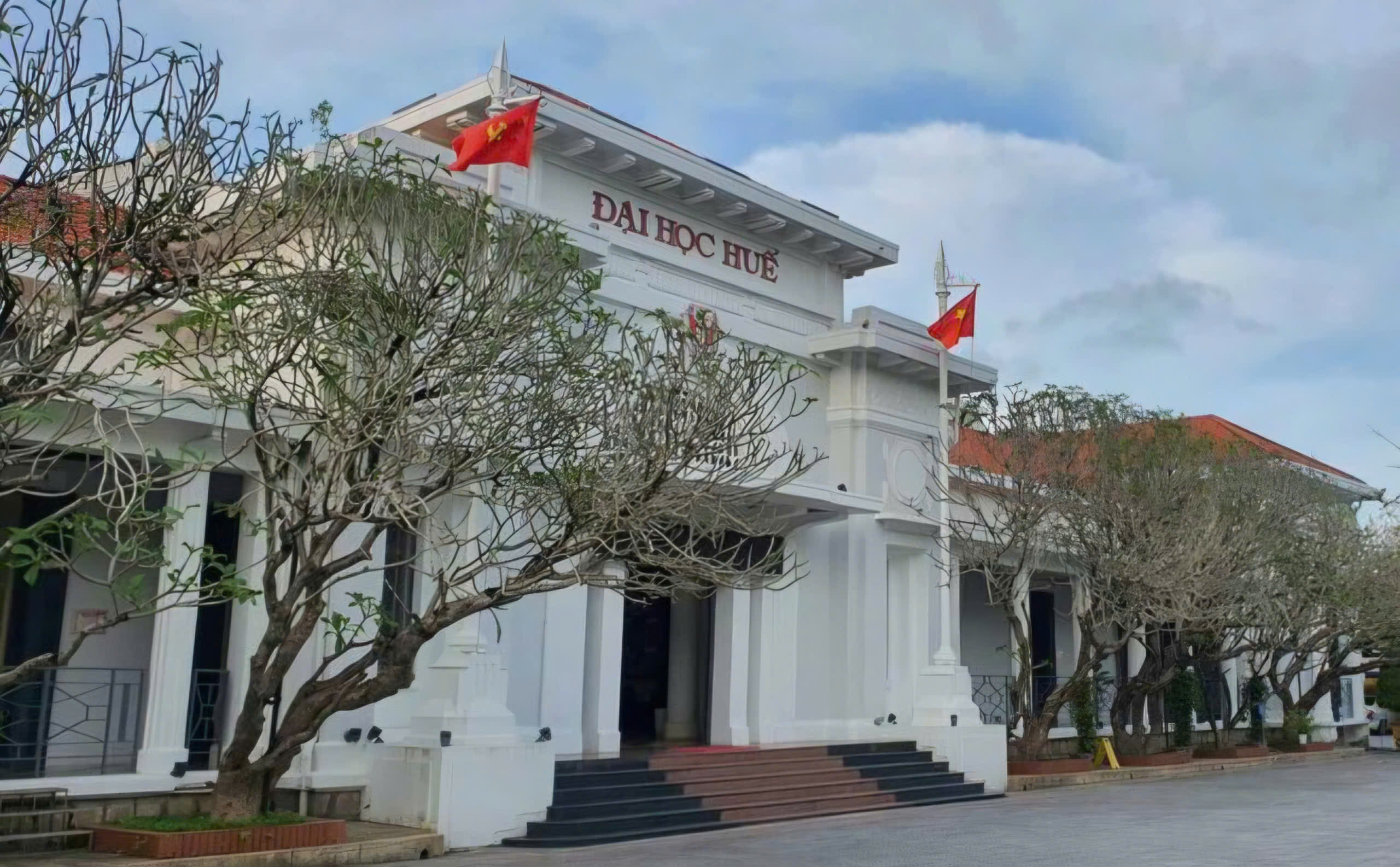 Đại học Huế rà soát chứng chỉ ngoại ngữ.Ảnh: P.Đ.