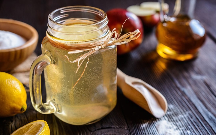 Lợi ích và rủi ro của giấm táo và mật ong