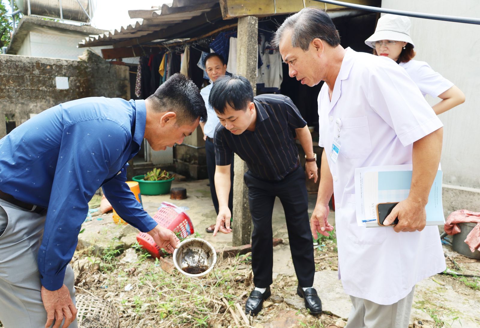Hà Tĩnh tăng cường biện pháp chống dịch sốt xuất huyết- Ảnh 1.