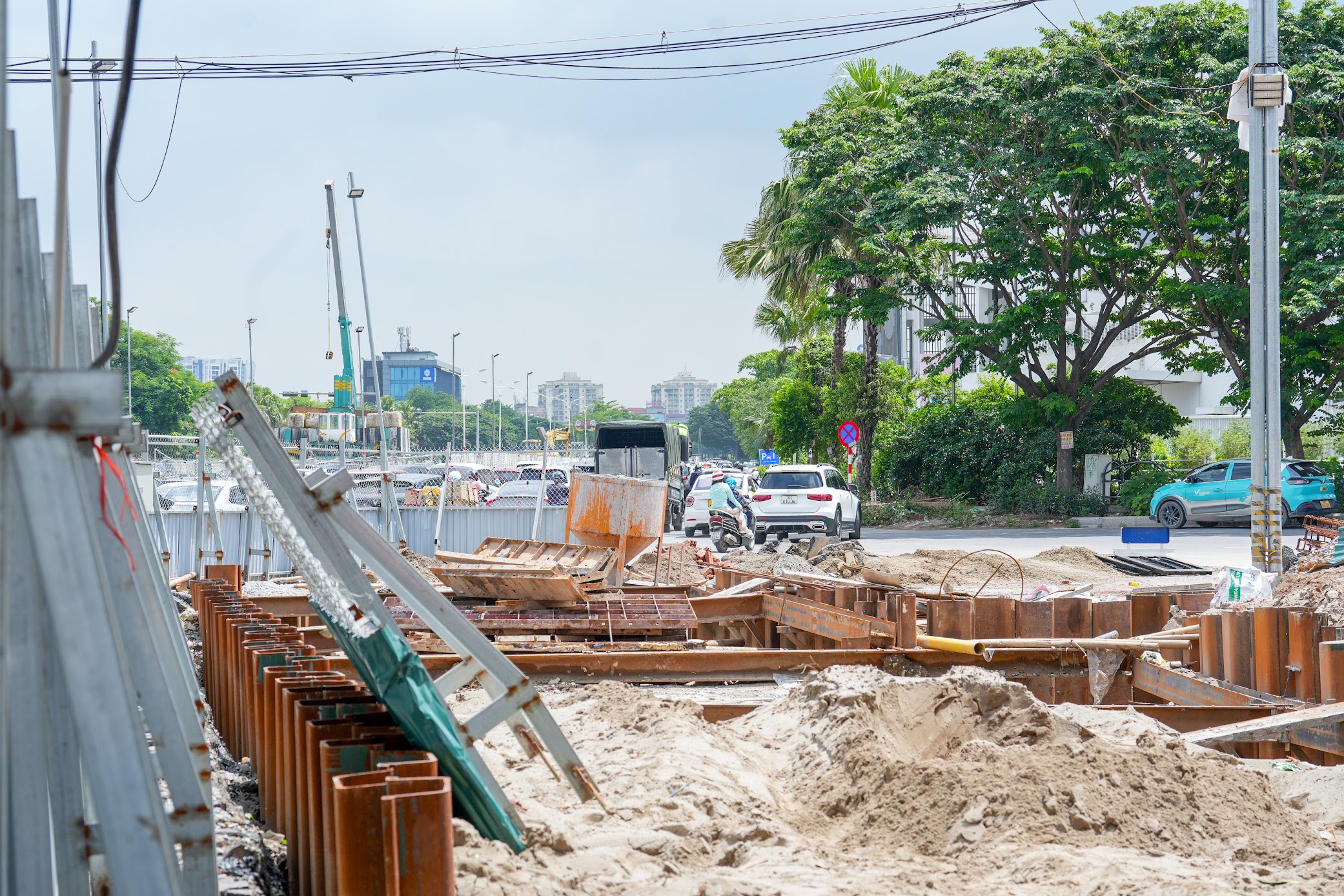 Tiến độ thi công hầm chui Cổ Linh