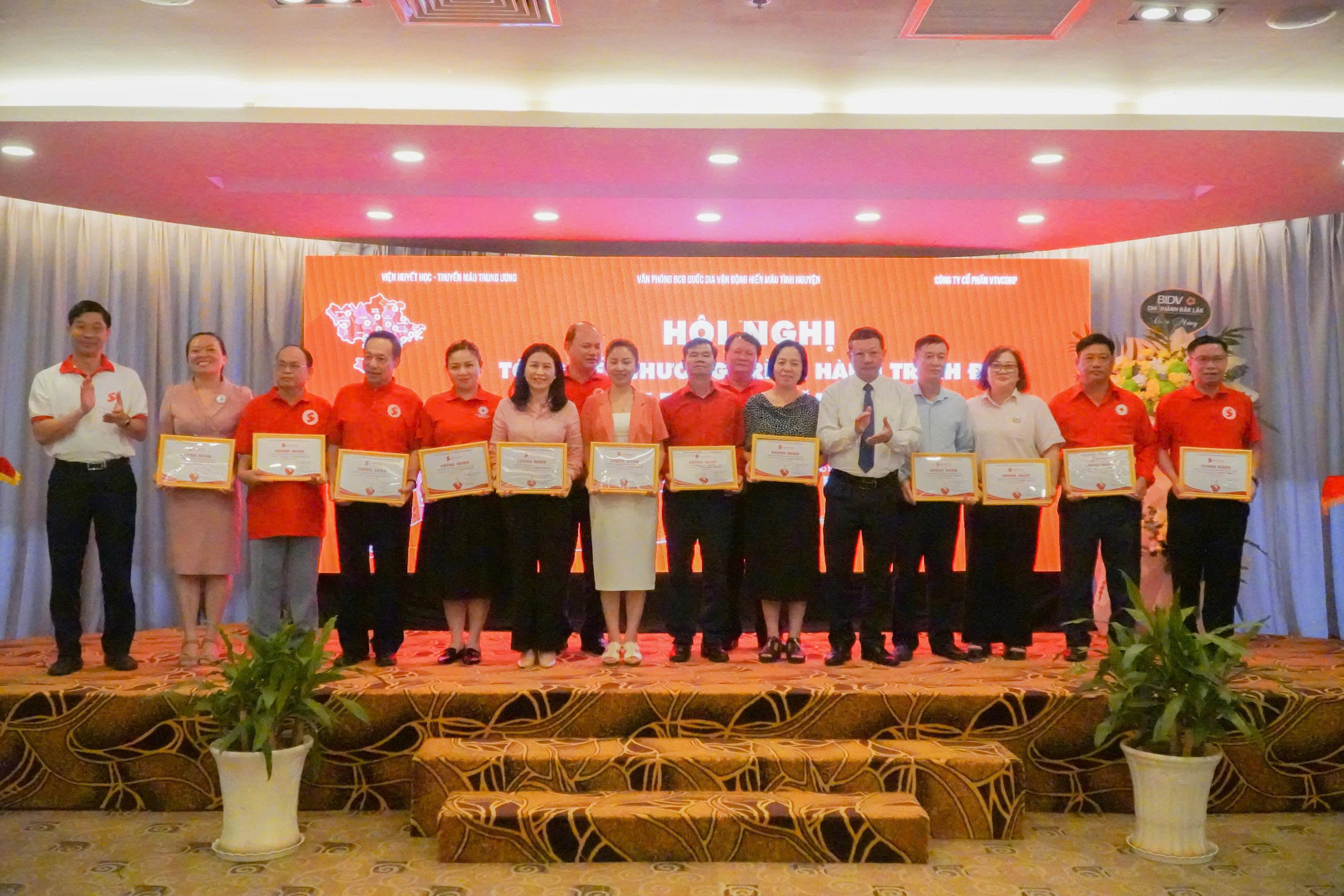 Hành trình Đỏ 2026 tiếp nhận hơn 168.770 đơn vị máu, vượt xa mục tiêu đề ra - Ảnh 4.
