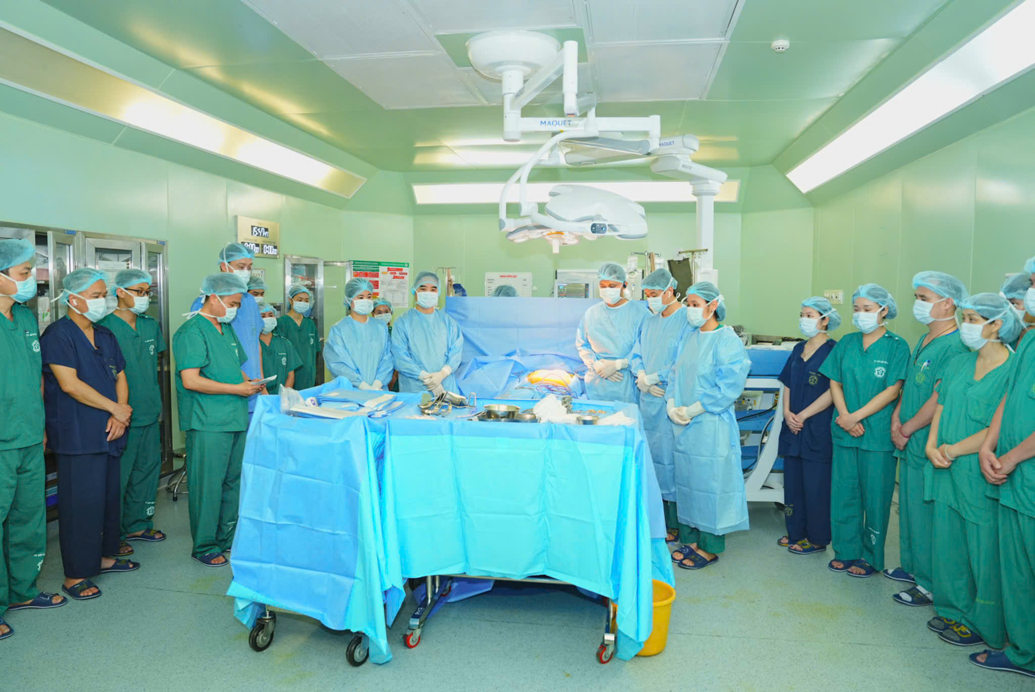 Bộ Y tế đề xuất 18 tuổi được hiến tạng cho người trong gia đình, 25 tuổi cho người ngoài - Ảnh 1.