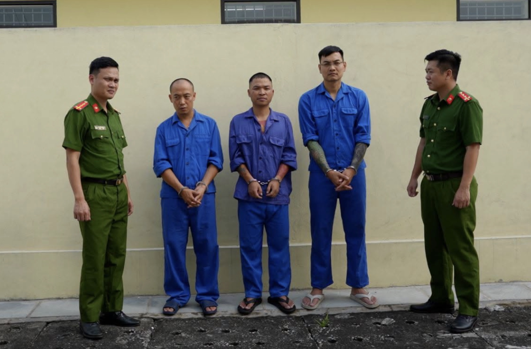 Phân Tích Khởi Tố ‘Vua Quạt’ và Khánh Sky: Hệ Lụy Từ Những Cuộc Livestream