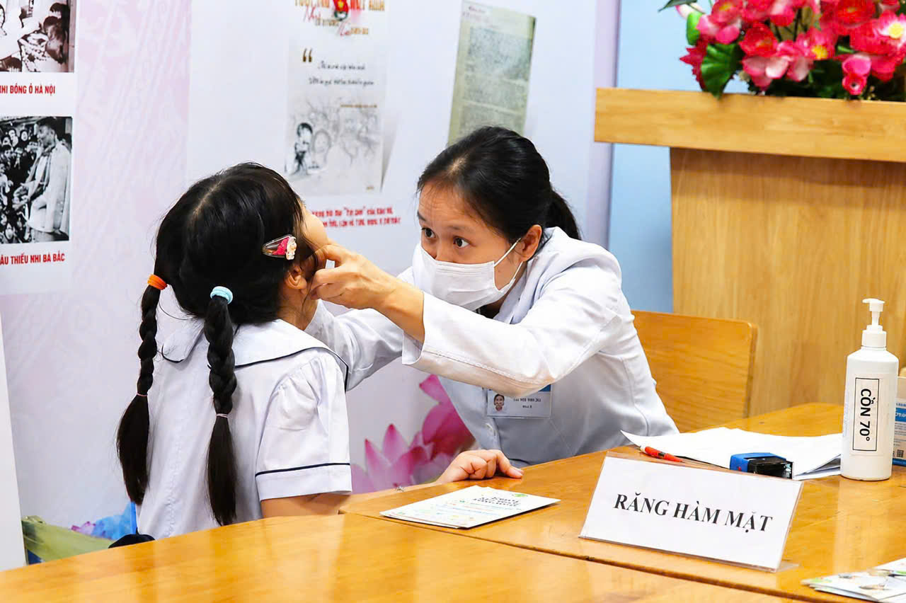 Cách TPHCM Đối Phó Với Béo Phì và Trầm Cảm Ở Học Sinh - Ảnh 1.