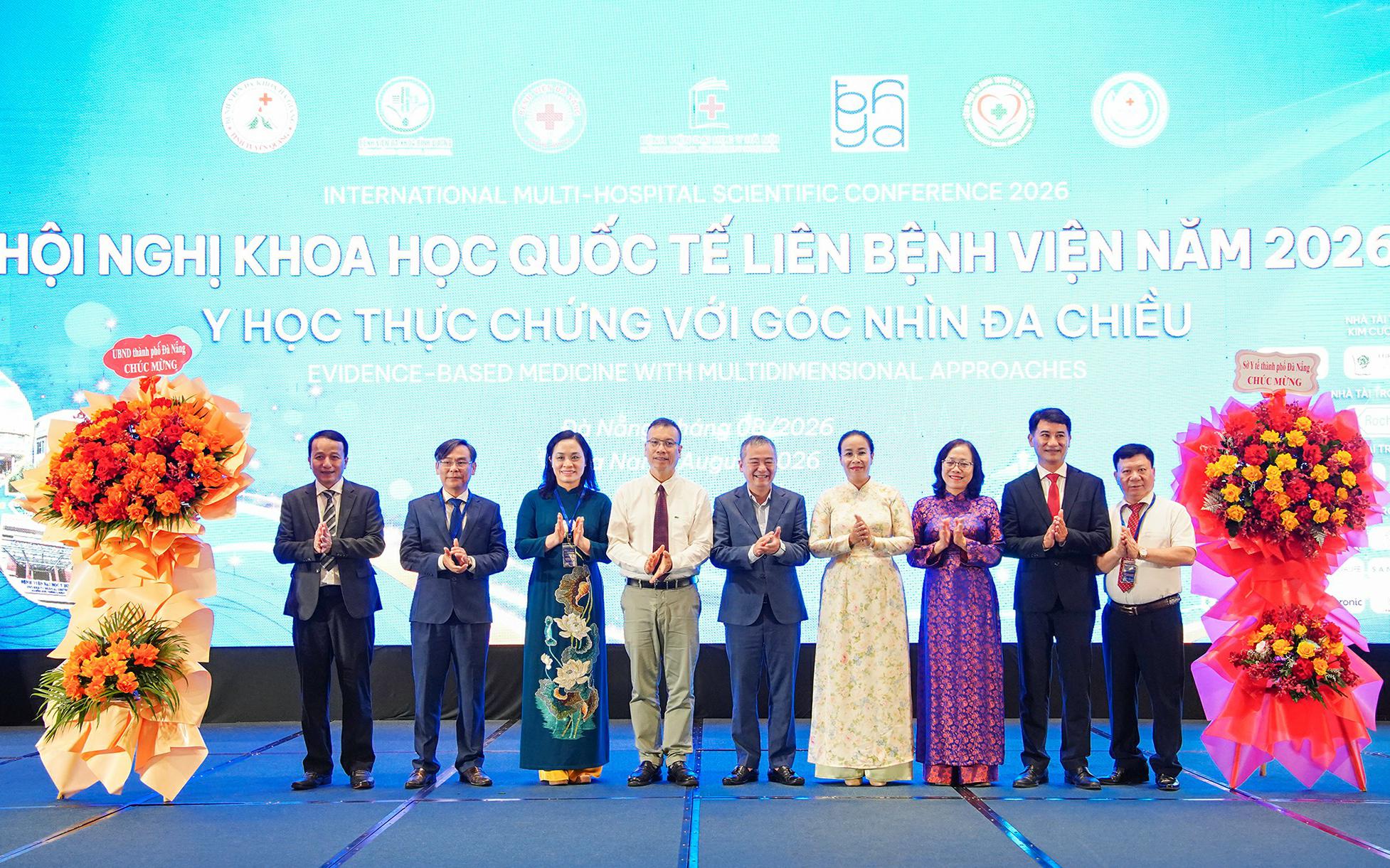 Bác Sĩ Việt Nam Hành Trình Chuyển Giao Kỹ Thuật TAVI Tại Myanmar