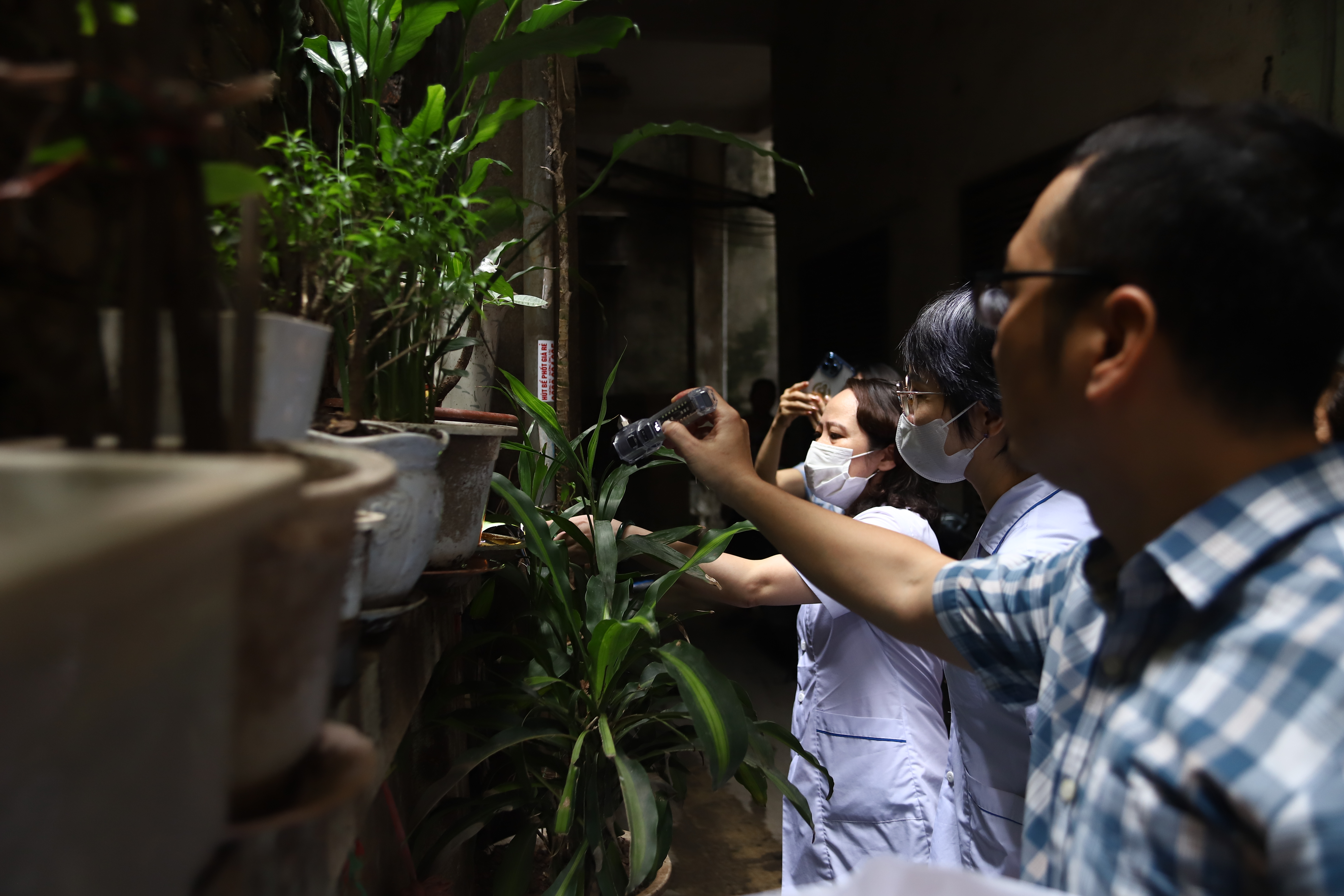 Phường Ba Đình Tăng Cường Giám Sát Vệ Sinh Để Ngăn Ngừa Sốt Xuất Huyết - Ảnh 3.