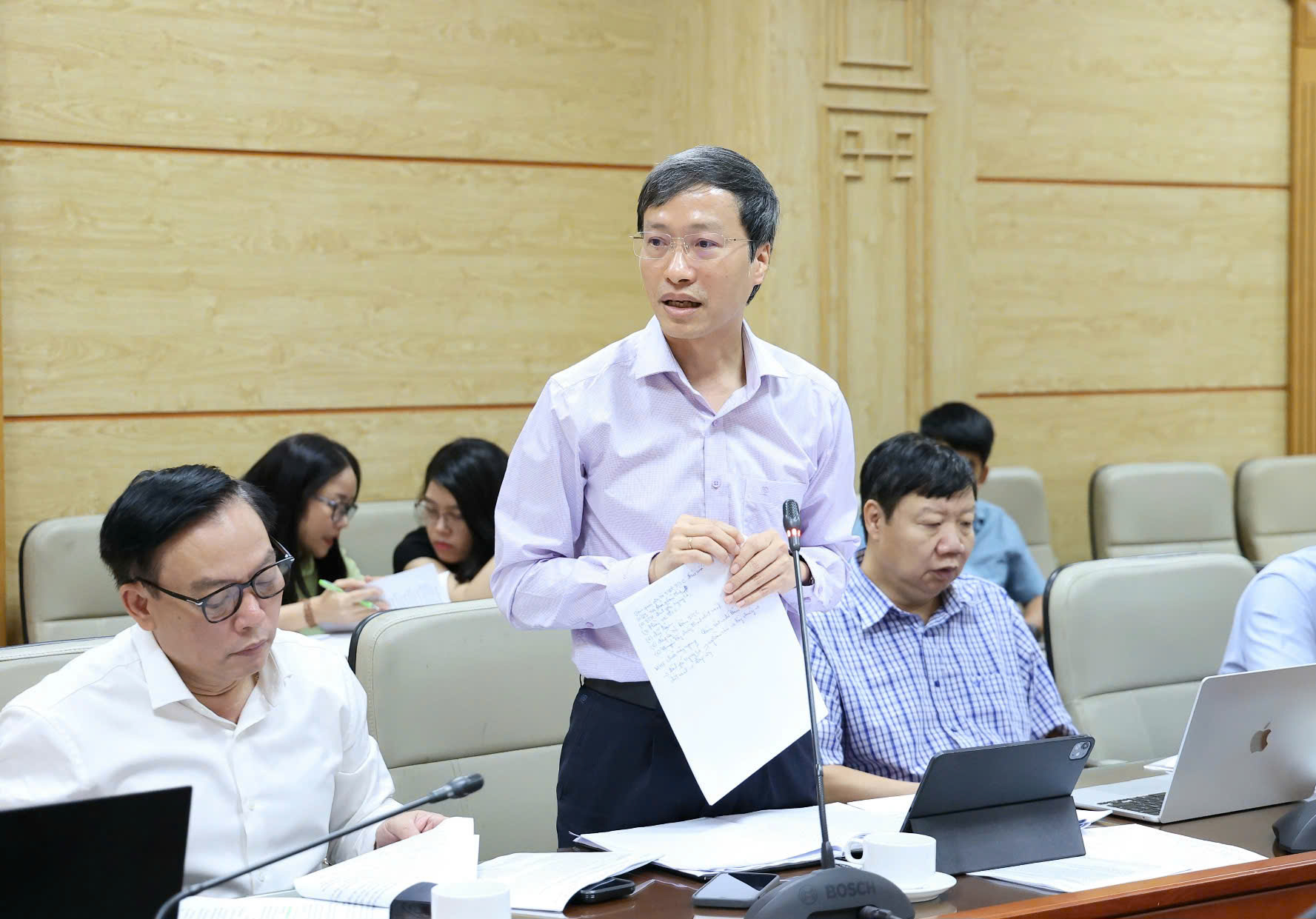 Lãnh đạo Cục Phòng bệnh thảo luận. Ảnh 7.