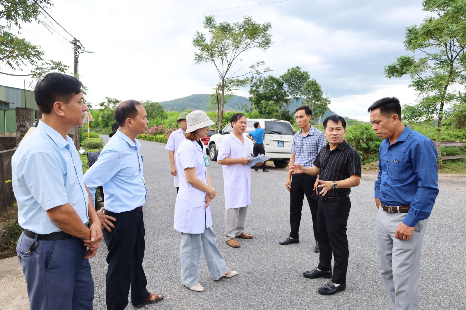 Hà Tĩnh tăng cường biện pháp chống dịch sốt xuất huyết- Ảnh 3.
