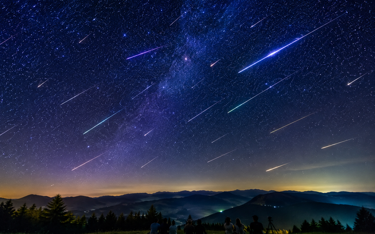 Mưa sao băng Perseids tiếp tục thắp sáng bầu trời đêm trong những ngày tới- Ảnh 2.