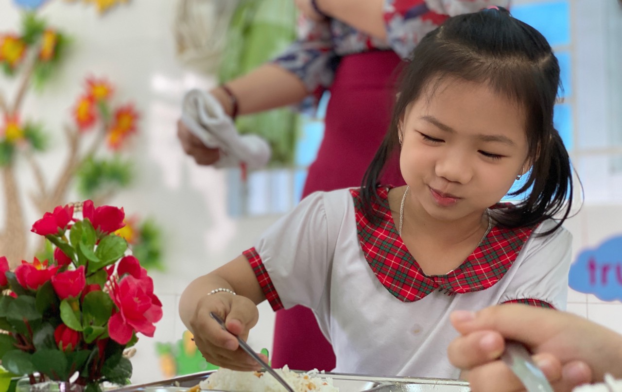 Dinh dưỡng học đường cần được luật hóa, chuẩn hóa và bảo đảm nguồn lực- Ảnh 5.