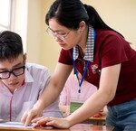 Sự Cố Giao Thông Trên Cao Tốc: Xe Đầu Kéo Bốc Cháy Gây Chấn Động