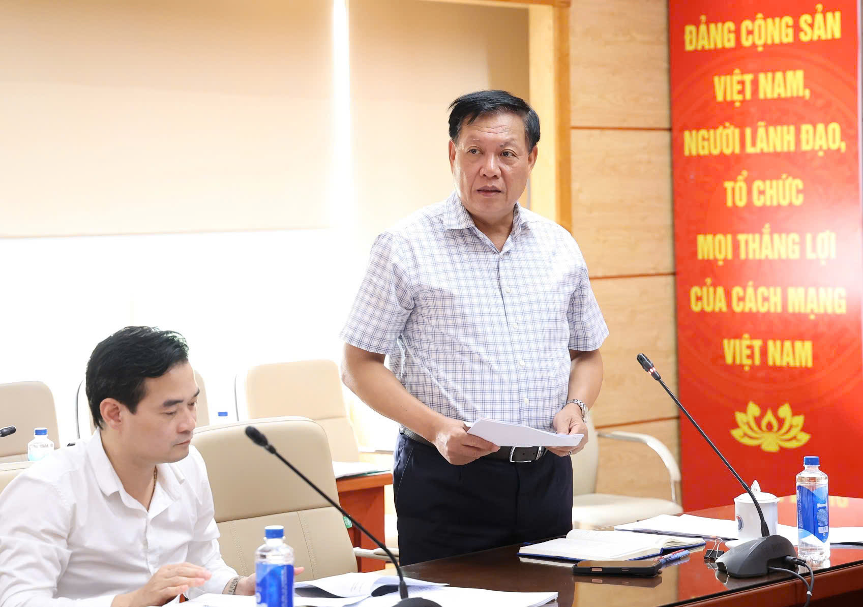 Thứ trưởng Đỗ Xuân Tuyên phát biểu