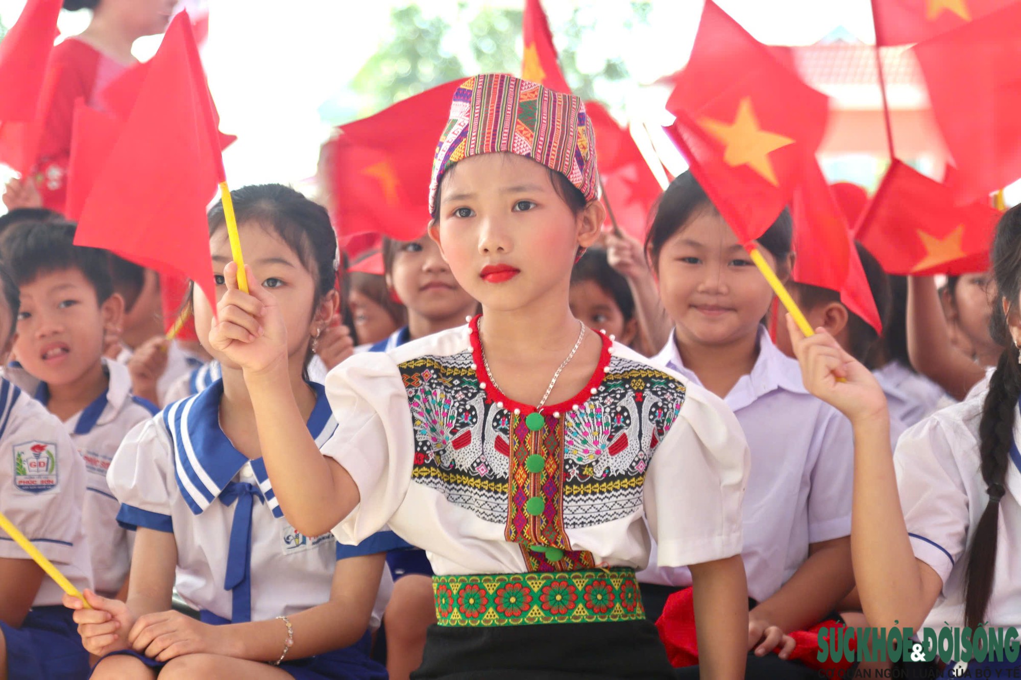 Khai giảng ở các trường nội trú vùng biên Nghệ An: hơn 14.000 học sinh bước vào môi trường học tập mới